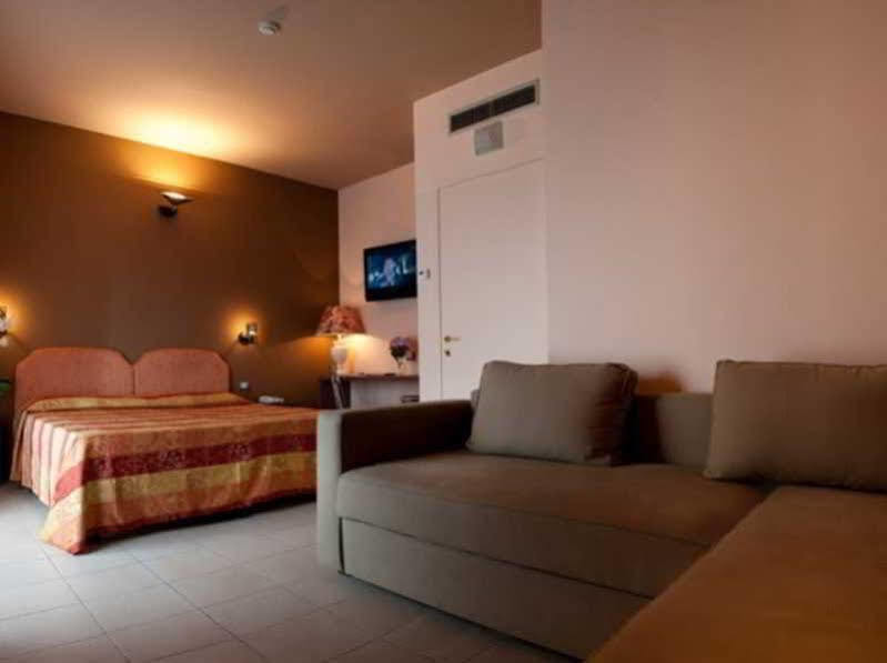 Sph Hotel Turin Ngoại thất bức ảnh